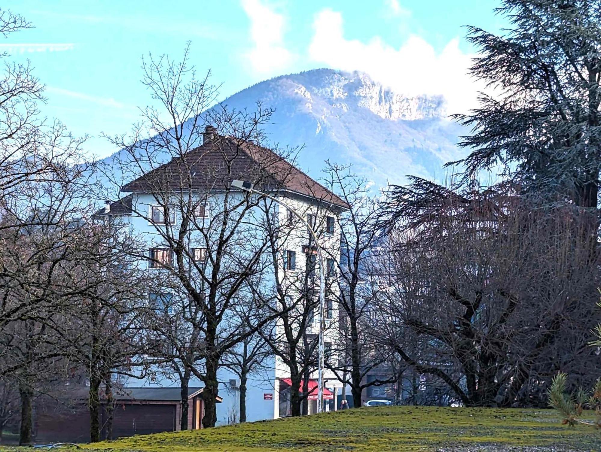 Cabana & Merci Annecy - Parking Et Proche Du Lac Εξωτερικό φωτογραφία
